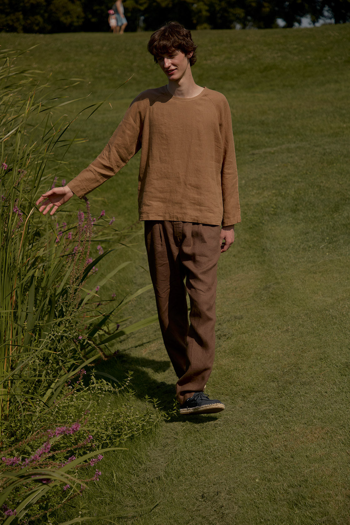 Linen Long Sleeve Raglan Shirt