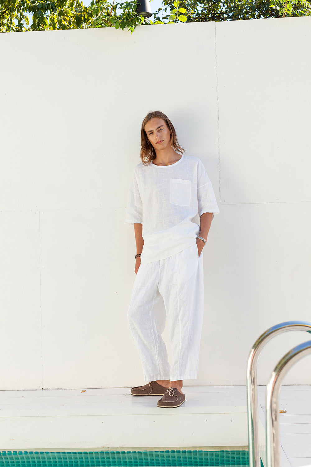 Men's white linen t shirt