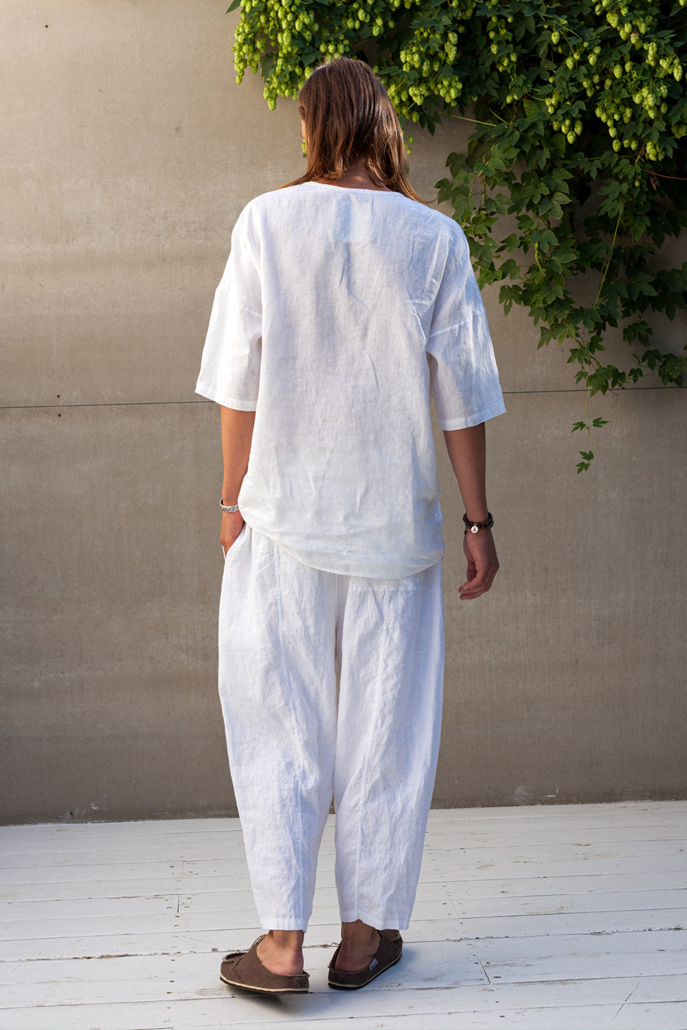 oversized linen tee man
