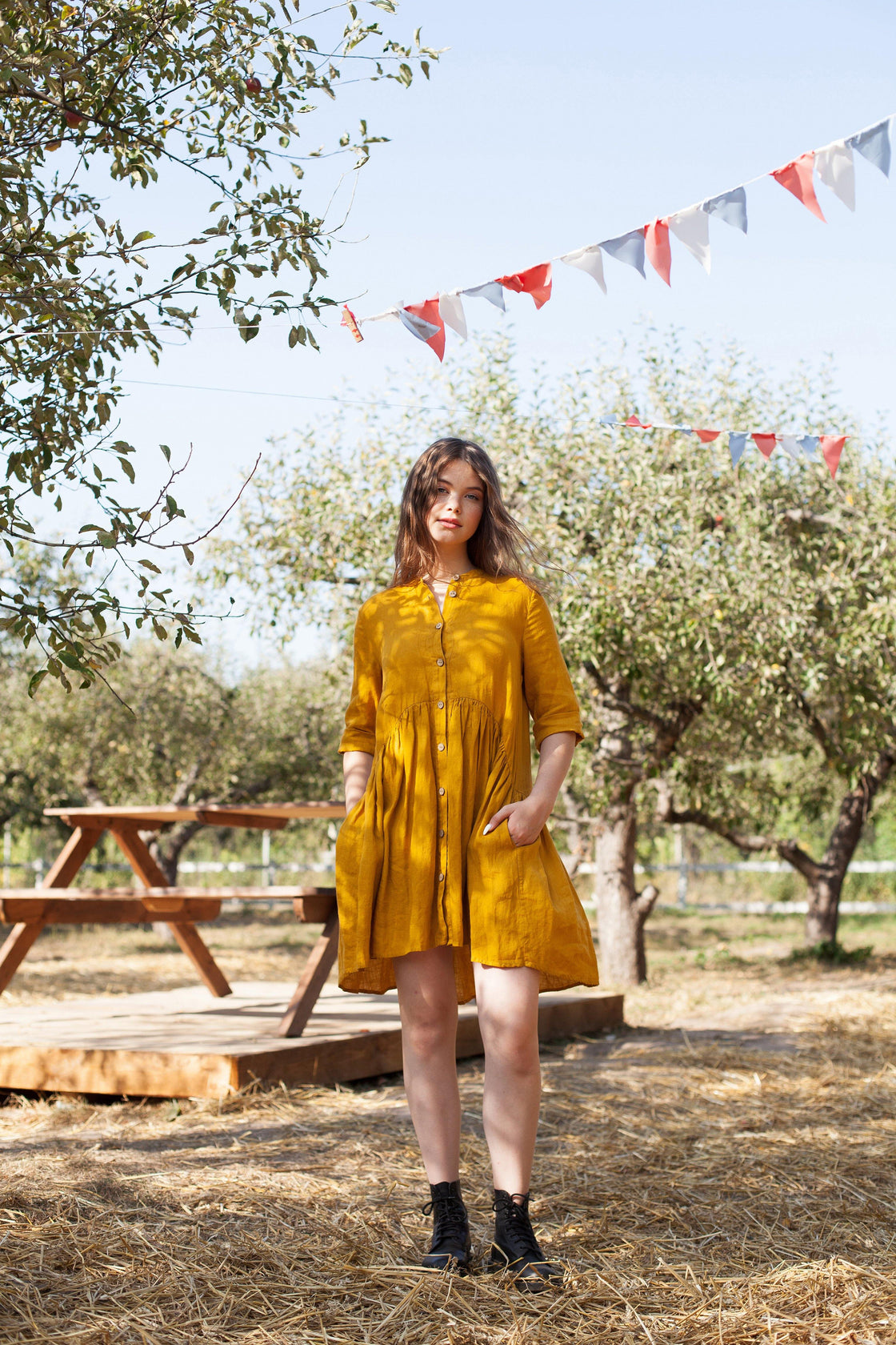 Short Yellow Linen Dress with Band Collar - Manufacture de Lin