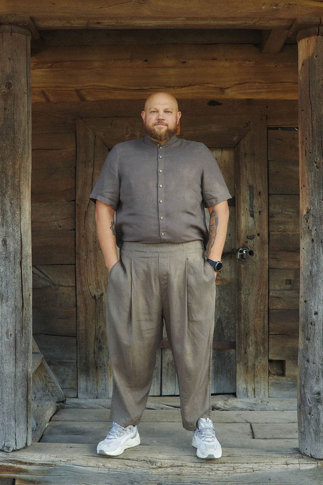 Brown Mens Pleated Linen Pants