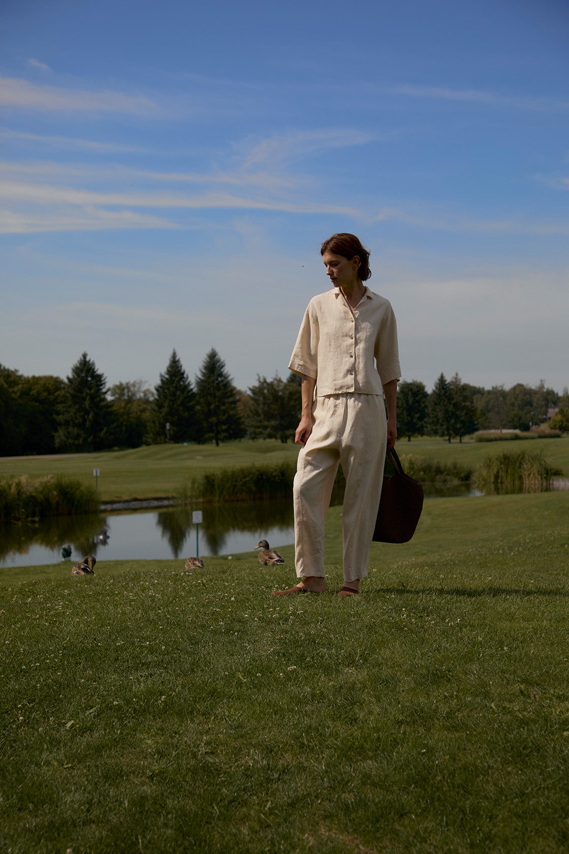 Women's linen office casual everyday outfit