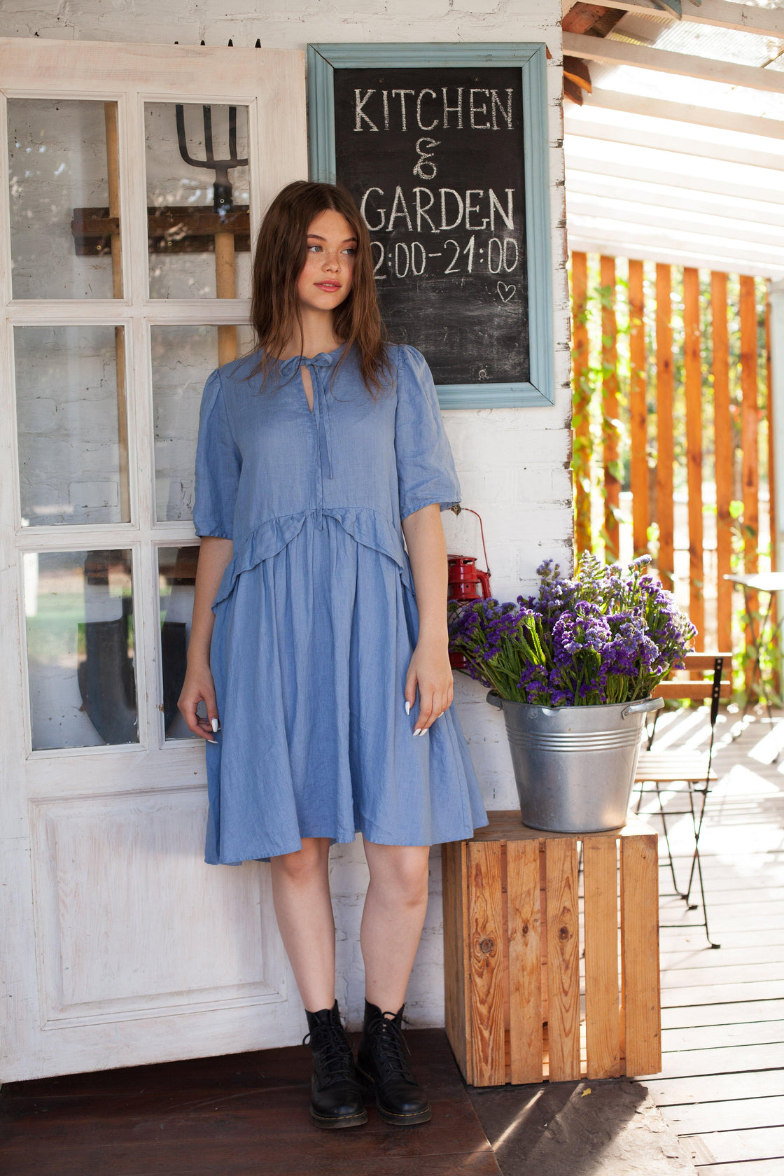 Short sleeve knee length blue linen dress - Manufacture de Lin