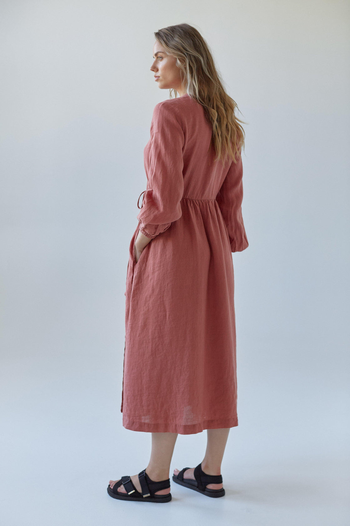 Long linen wrap dress - Manufacture de Lin