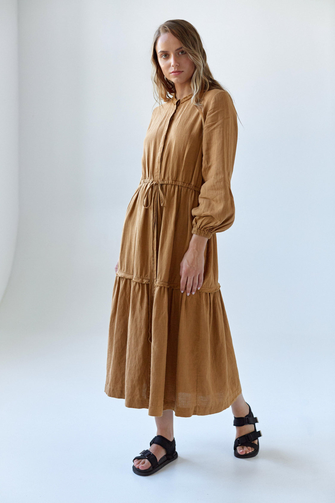 long sleeve brown peasant linen dress - Manufacture de Lin